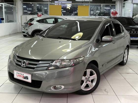 HONDA CITY 1.5 LX 16V FLEX 4P MANUAL HONDA CITY 1.5 LX 16V FLEX 4P MANUAL